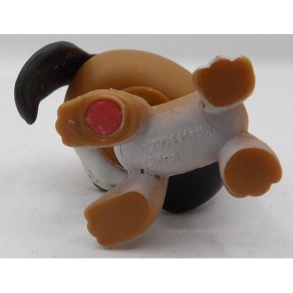 Littlest Pet Shop Hound- Tan & White/ Black Eyes ©2004 with Red Magnetic Foot - Picture 5 of 5